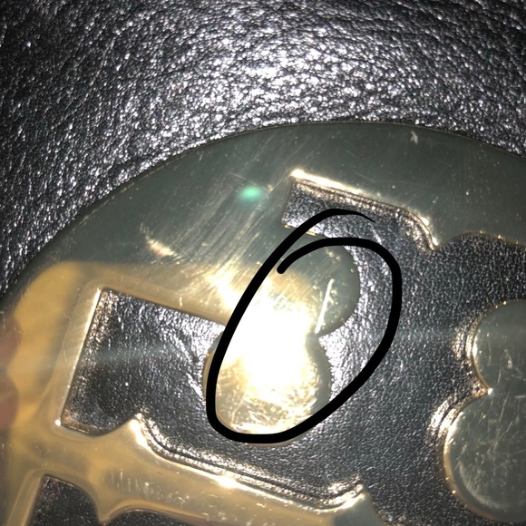 Tory Burch Reva Clutch - Picture 3 of 8